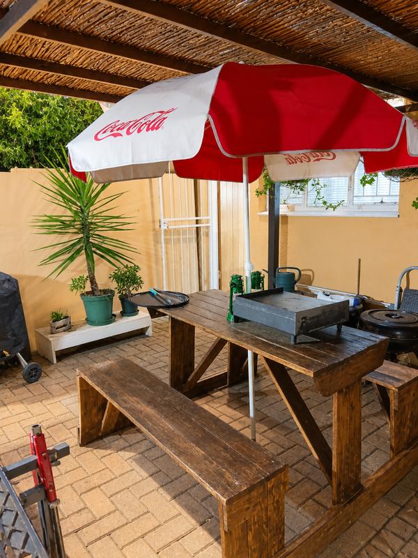 2 Bedroom Property for Sale in Pellissier Free State